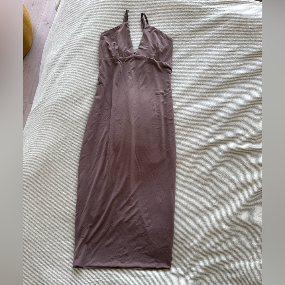 Dance & Marvel mauve bodycon dress
